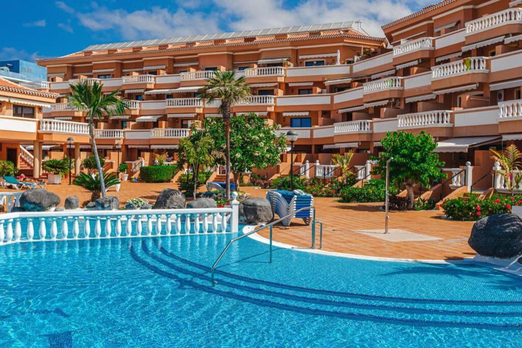 Tenerife Royal Gardens One Bedroom Apartment Playa de las Americas  Exterior photo