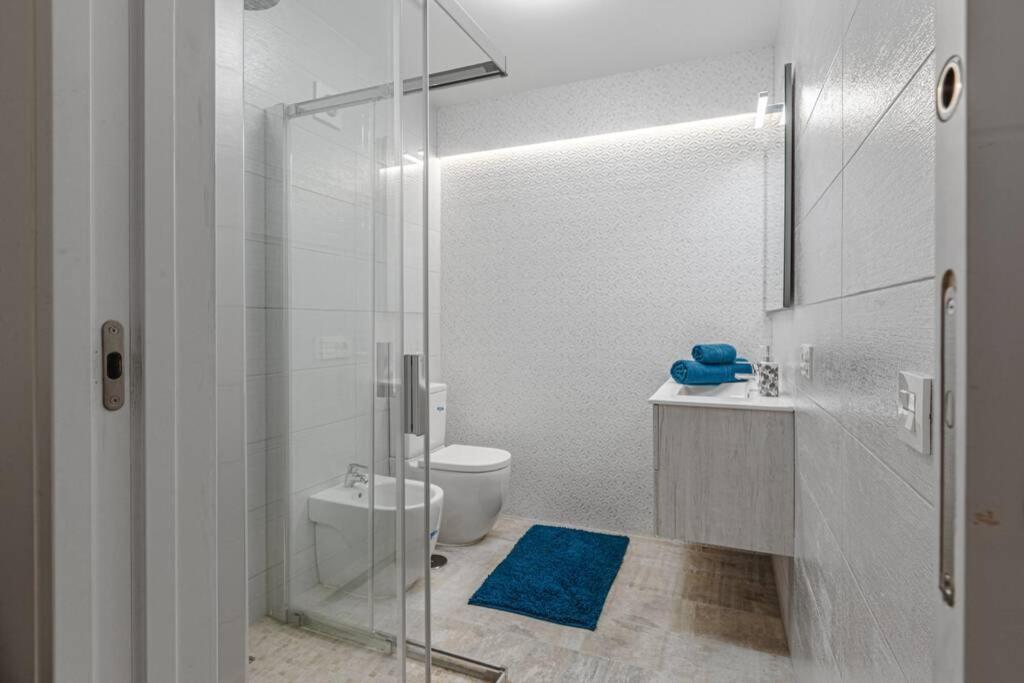 Tenerife Royal Gardens One Bedroom Apartment Playa de las Americas  Exterior photo